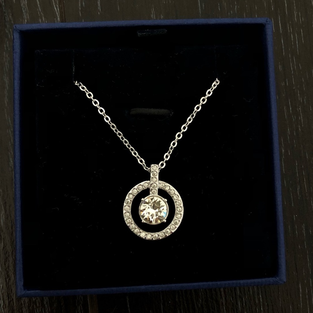 ✨Swarovski Gorgeous Necklace ✨